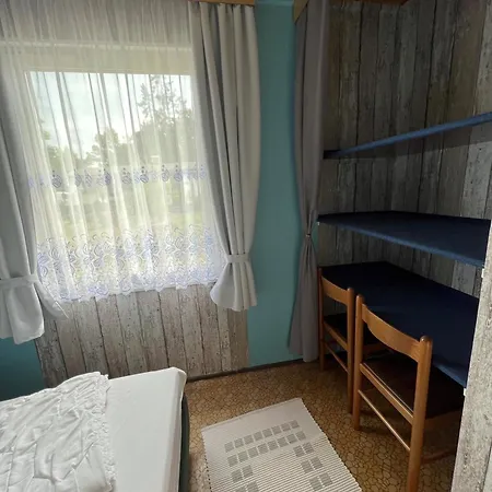 펜션 Ferien-bungalow Im Seebad Ueckermuendeot Bellin 웨케문데