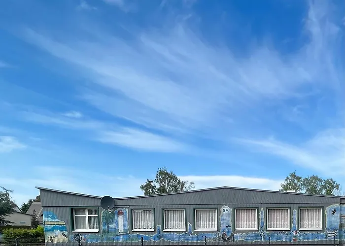 Ferien-bungalow Im Seebad Ueckermuendeot Bellin